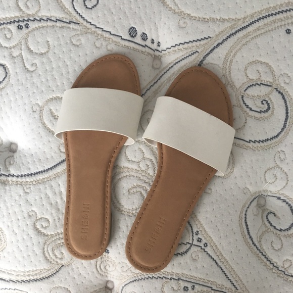 Shein slip on faux leather slides - Picture 1 of 6